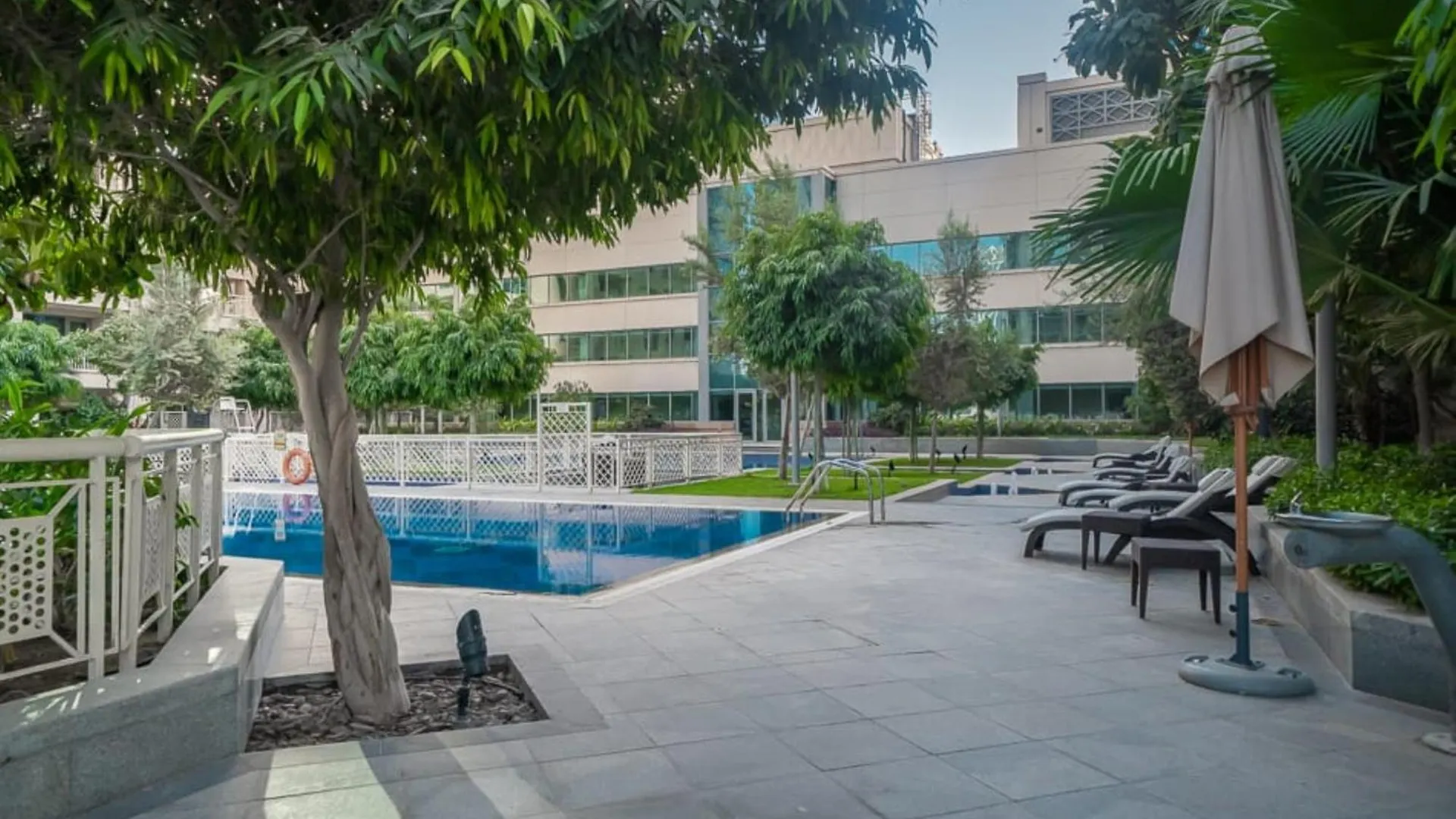 Bellavista - 1 Bedroom - With Extra Room - Partial Fountain View Dubai 0*,  Vereinigte Arabische Emirate