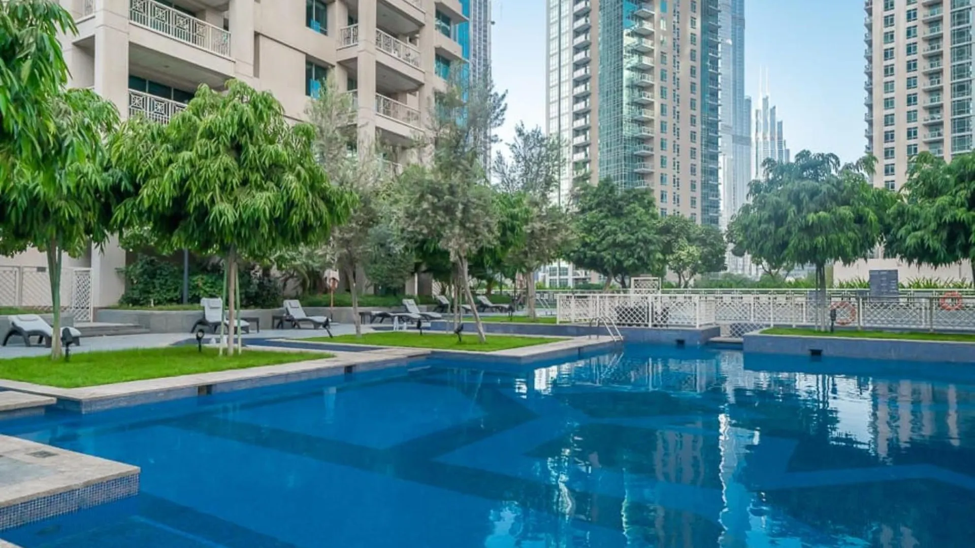Apartment Bellavista - 1 Bedroom - With Extra Room - Partial Fountain View Dubai