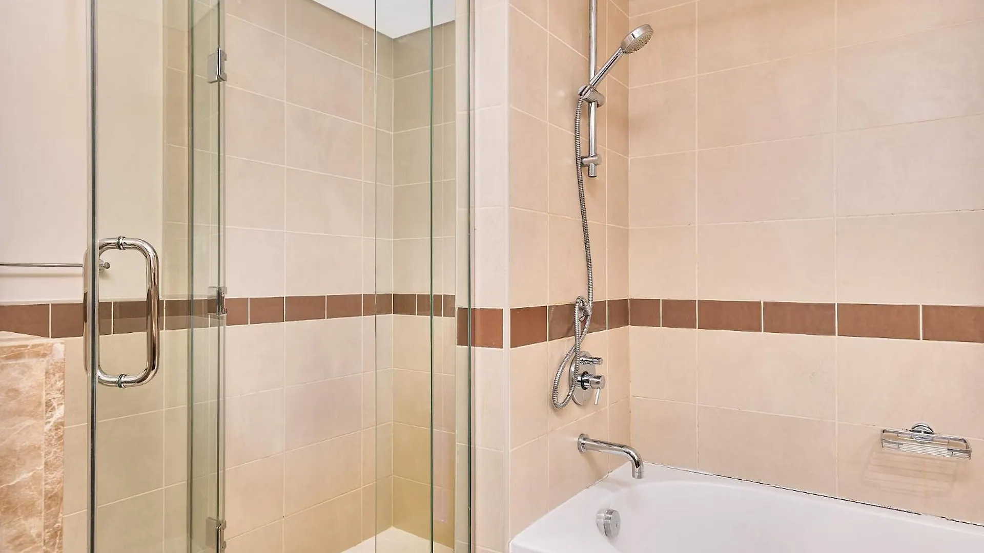 Apartment Bellavista - 1 Bedroom - With Extra Room - Partial Fountain View Dubai