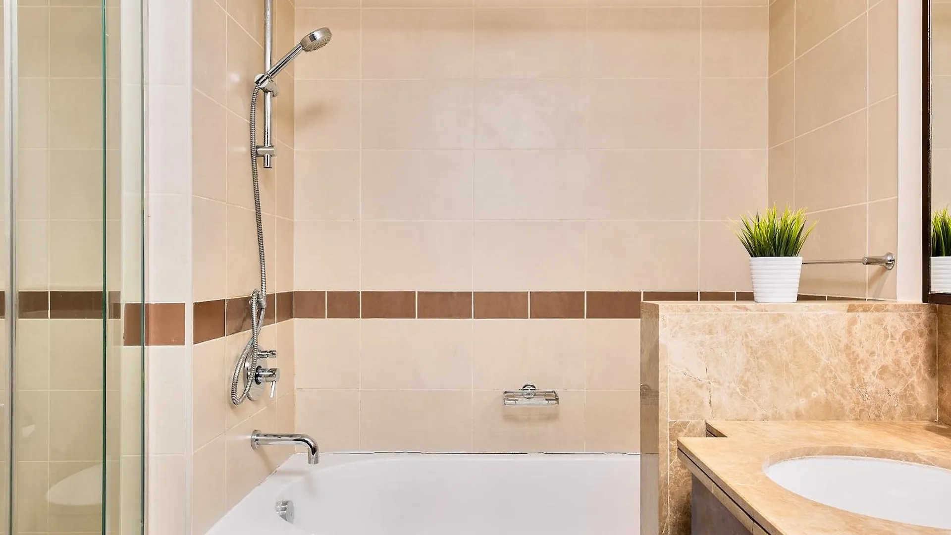 Bellavista - 1 Bedroom - With Extra Room - Partial Fountain View Dubai Apartment