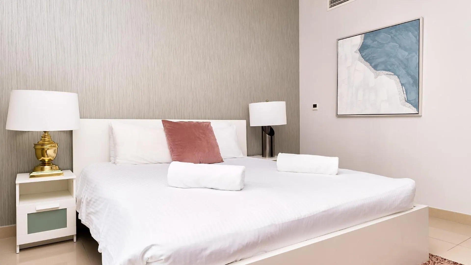 Apartment Bellavista - 1 Bedroom - With Extra Room - Partial Fountain View Dubai Vereinigte Arabische Emirate